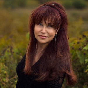 ЛЮСИЯ ДАШКЕВИЧ - (Чикаго, США ) Международный Спикер, Целитель с 39-летним опытом.